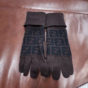 Authentic wool Fendi gloves